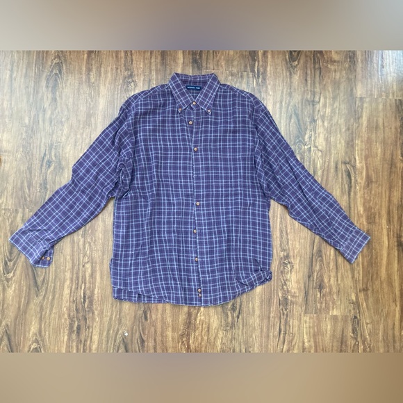 Assorted Button-Up Shirts Collection - Picture 6 of 12